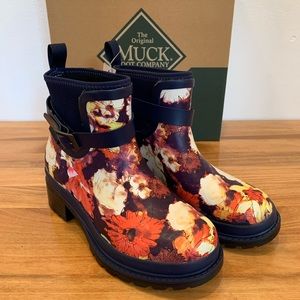 🚫Sold🚫Muck Boot Liberty Rain Boots Size 6  $155